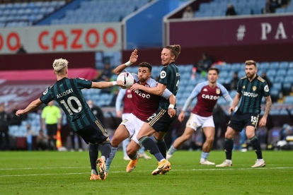 soi-keo-tran-dau-giua-hai-doi-tuyen-leeds-vs-aston-villa-2230-ngay-02-10-2022-ngoai-hang-anh