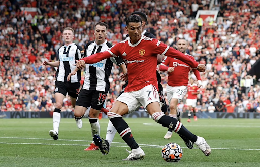 soi-keo-tran-dau-giua-hai-doi-tuyen-manchester-united-vs-newcastle-2000-ngay-16-10-2022-ngoai-hang-anh
