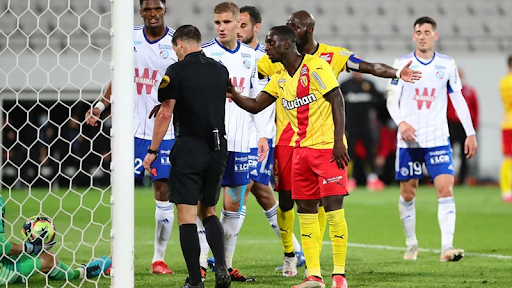 soi-keo-strasbourg-vs-lens-0300-ngay-12-01-2023-ligue-1